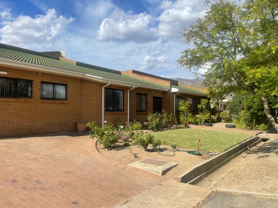 5 Bedroom Property for Sale in Porterville Western Cape